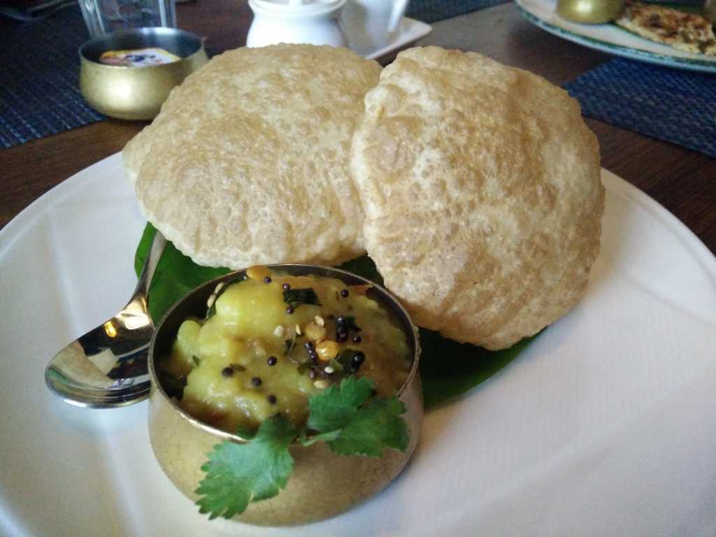 Aloo Poori
