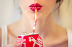Girl drinking cola/weheartit