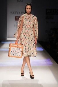 Quirk lipstick print by Masaba for Satya Paul