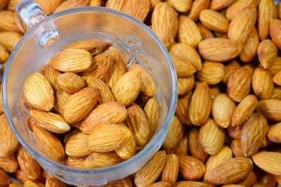 Almonds/freedigitalphotos