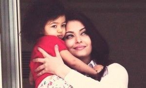 Aishwarya with Aaradhya at Cannes