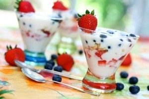 Dessert made from yoghurt