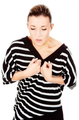 Woman suffering from asthma/freedigitalphotos