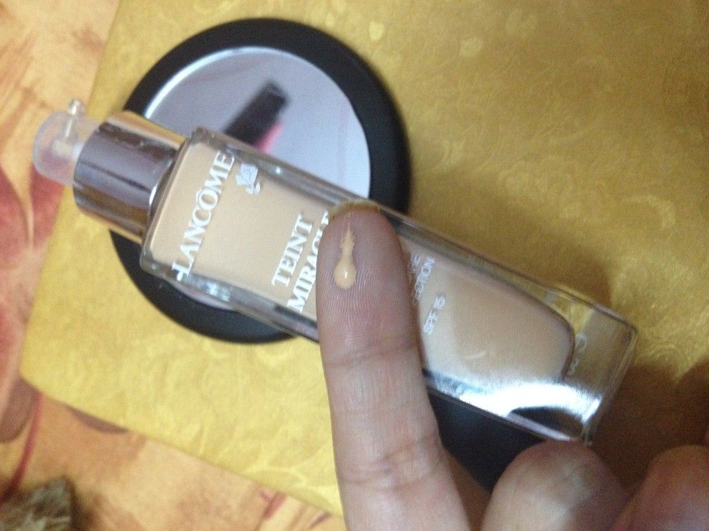 Lancome Teint Miracle Foundation