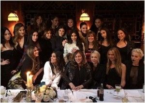 Kim Kardashian with her friends/instagram