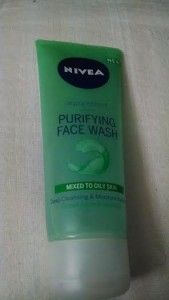 Nivea Aqua Effect Purifying Face Wash