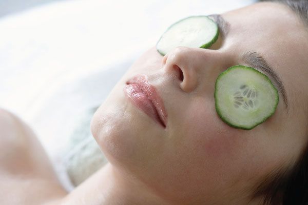 Cucumber for tired eyes