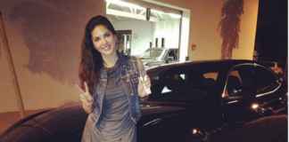 Sunny Leone with her Maserati