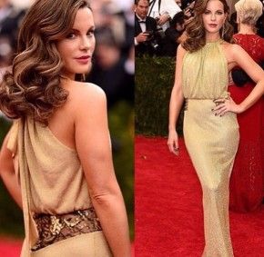 Yay! Kate beckinsale in her classy gold gown
