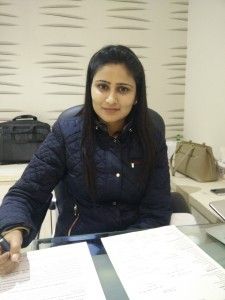 Dr Monica Chahar