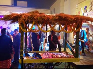 Bangle stall