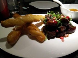 Braised pork belly in spicy yellow bean sauce with cigar mantou roll (the lighting made the photo difficult!)