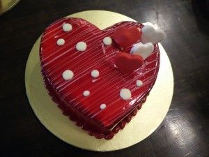 Heart shaped cake at El Posto