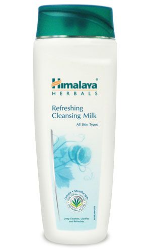 Himalaya Herbals Refreshing Cleansing Milk 