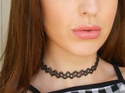 Tattoo choker