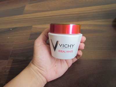 Vichy Ideal White sleeping mask 