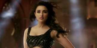 PArineeti showing some abs