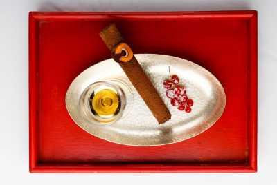 Cigar Roll with cognac