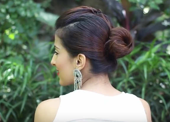 How To Use Bobby Pins And Hair Pins Correctly So They Are Not Seen