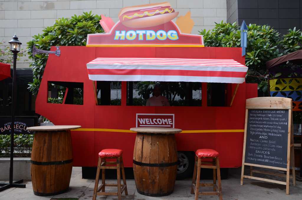 The food truck inspired from America