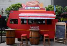 The food truck inspired from America