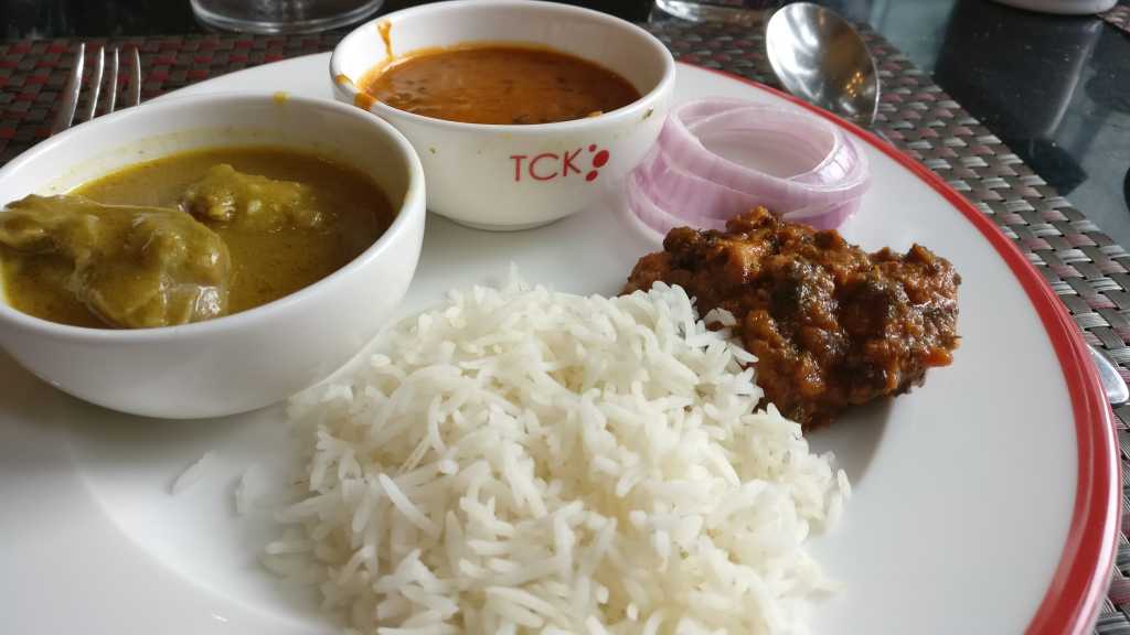 Lunch scenes at TCK, Radisson Noida 
