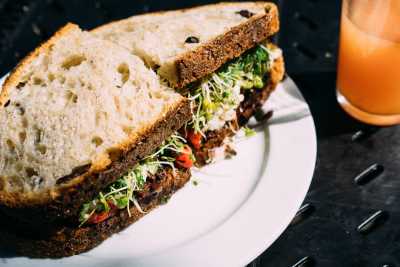 Vegetable sandwich