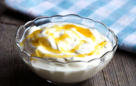 Curd and honey 