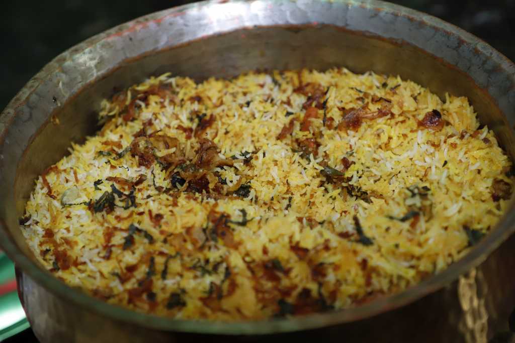 Khade ghosht ki biryani