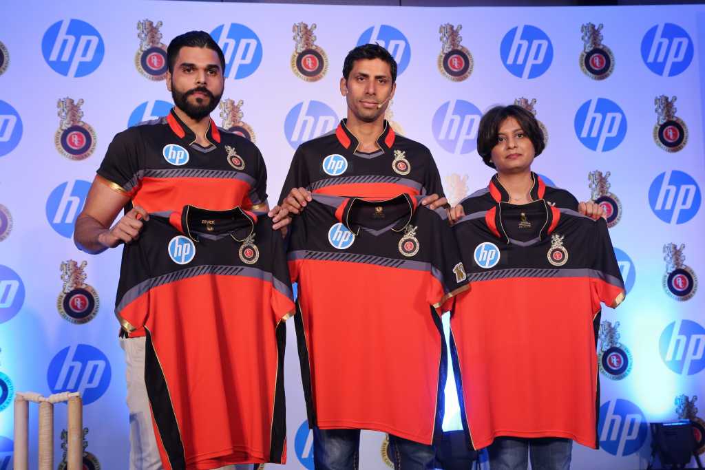 Nikhil Sosale with Ashish Nehra & Neelima Burra