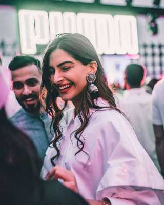 Anand Ahuja and Sonam Kapoor