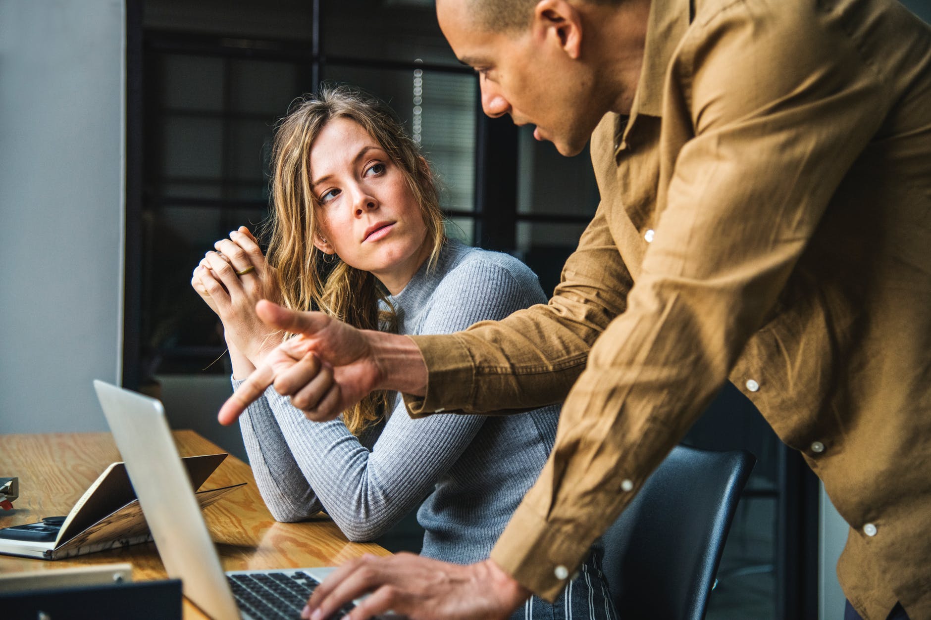 Ways to stay calm at your work place