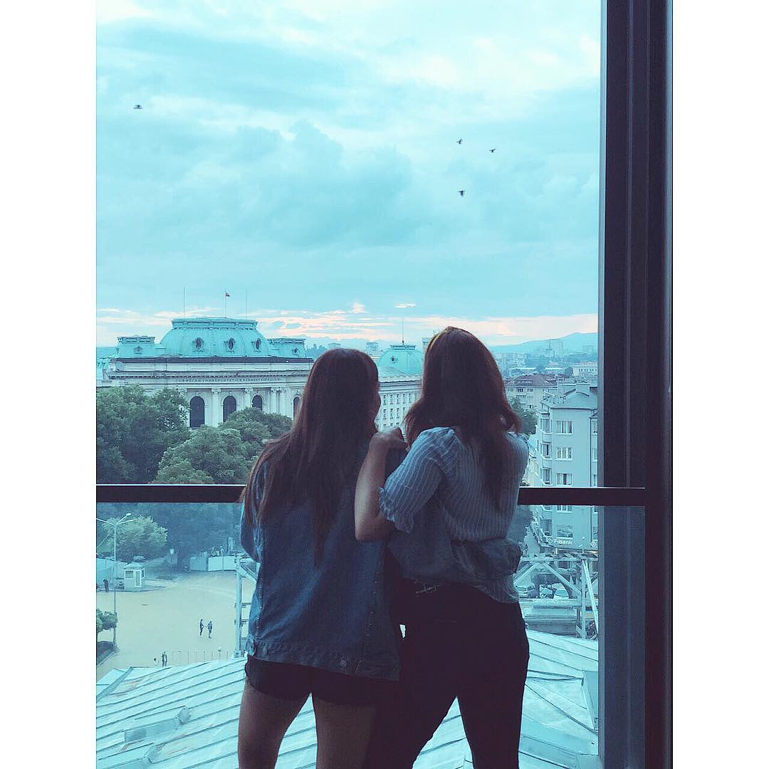 Alia Bhatt with BFF Akansha Ranjan Kapoor