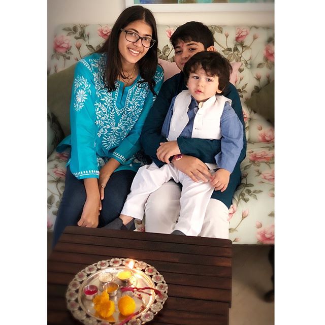 Samiera Kapoor with her litlle brothers