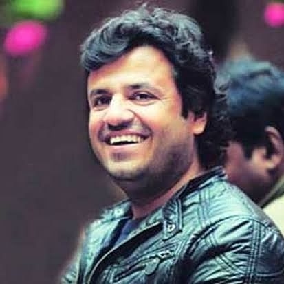 Vikas Bahl accused by Kangana Ranaut and an unknown actress of inappropriate behavior